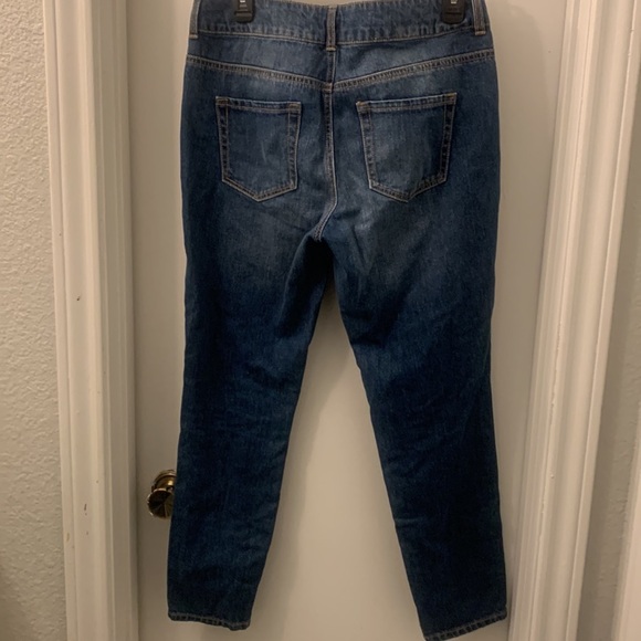 Women’s forever 21 distressed jeans used excellent condition - Picture 4 of 5